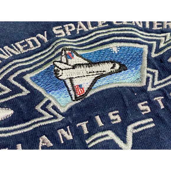 Vintage Kennedy Space Center Atlantis System T-Shirt Blue Size L Shuttle NASA - Picture 8 of 8